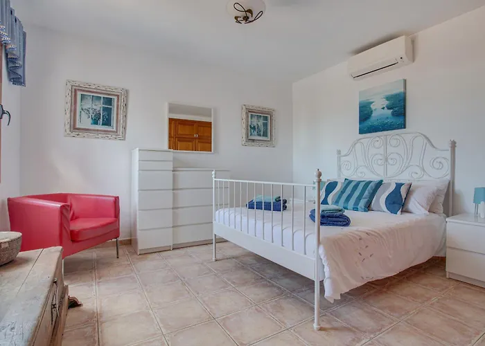 Lea فيلة بويرتو ذيل كارمين