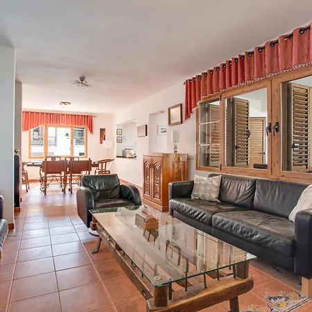 Lea Villa *